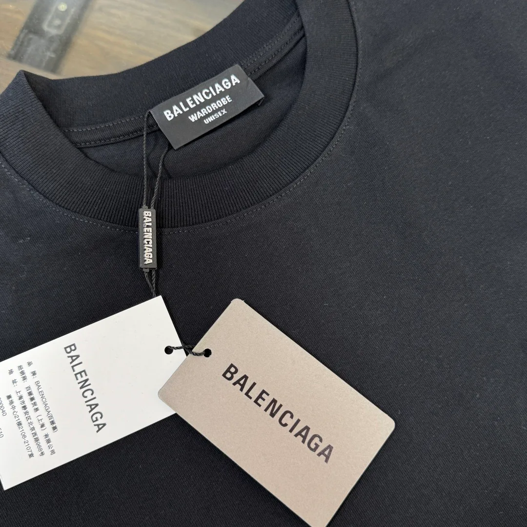 Футболки Женские Balenciaga 10619957