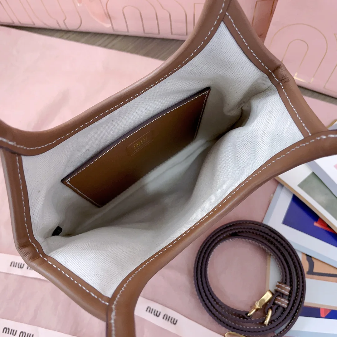 Классические Сумки Женские Miu Miu 17483317