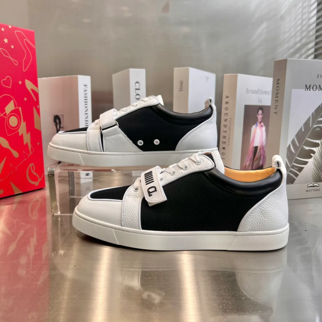 Кеды Женские Christian Louboutin 2643