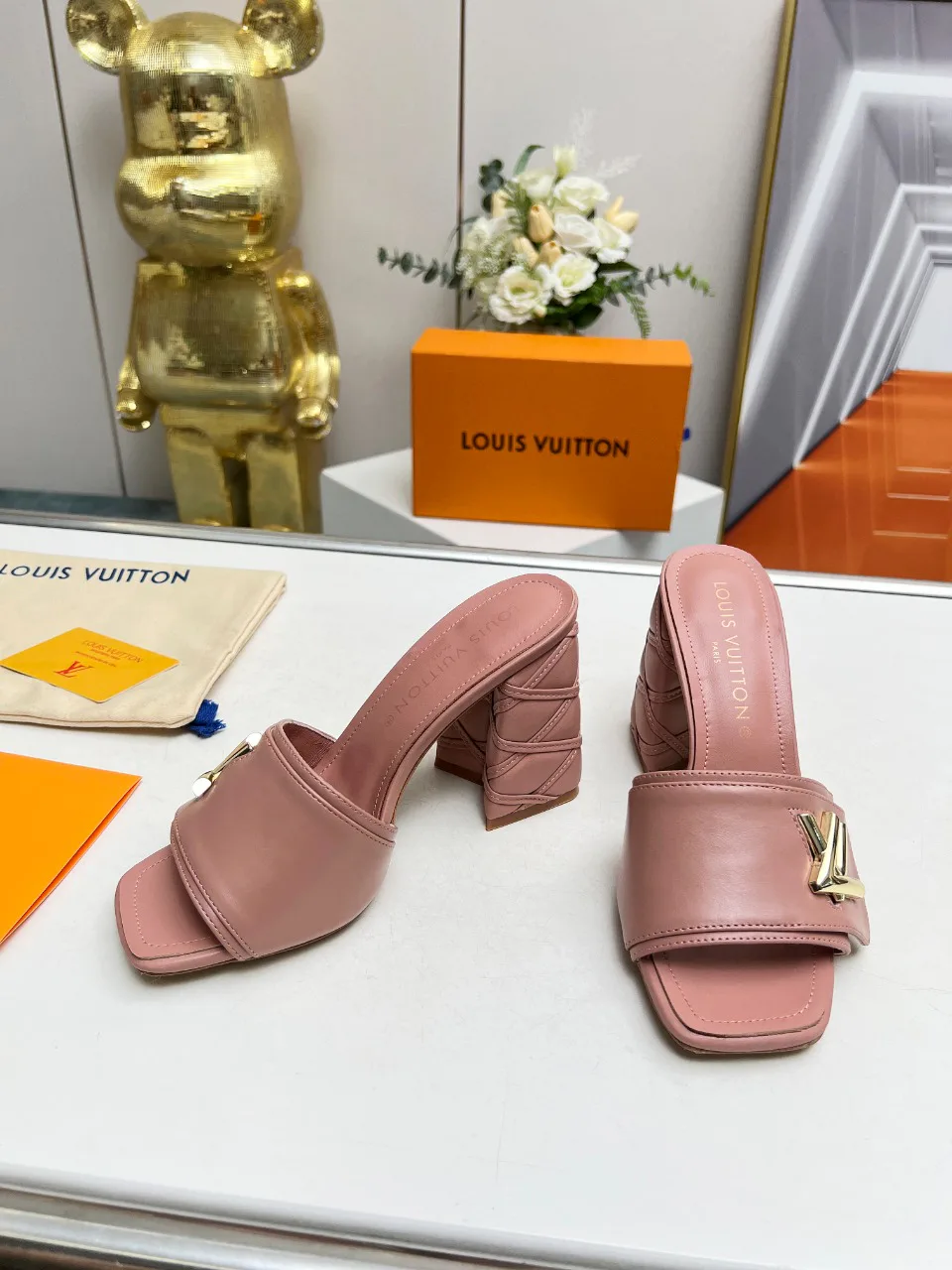 Сандалии Женские Louis Vuitton 9623627