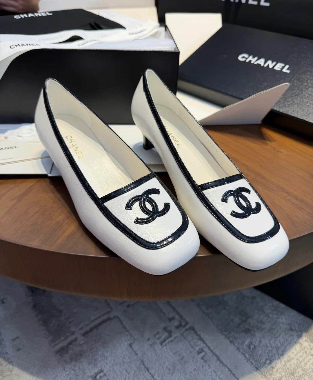 Туфли Женские Chanel 17892596