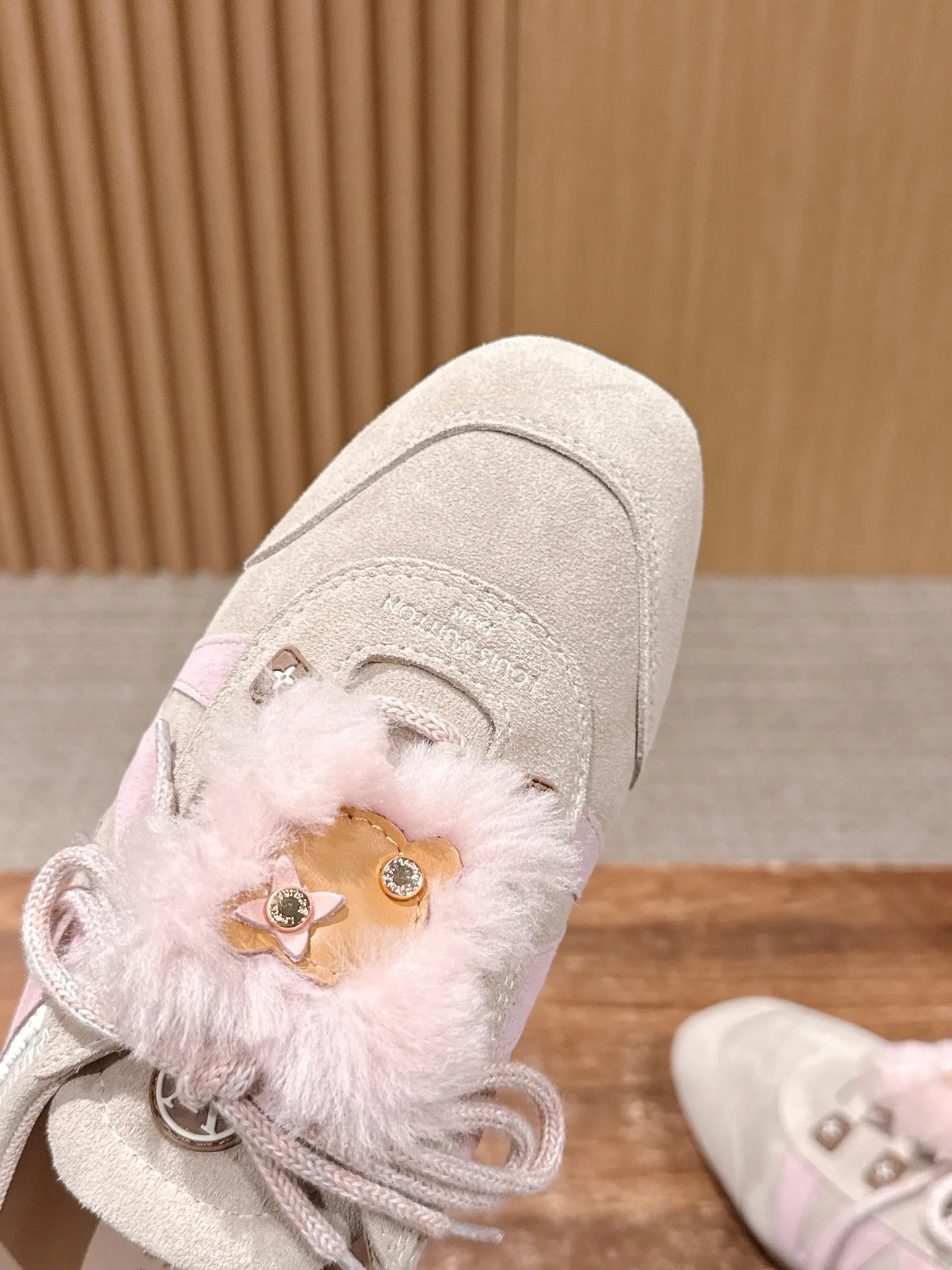 Кроссовки Женские Louis Vuitton 786230