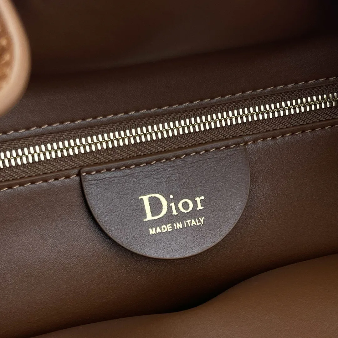Классические Сумки Женские Christian Dior 18116320