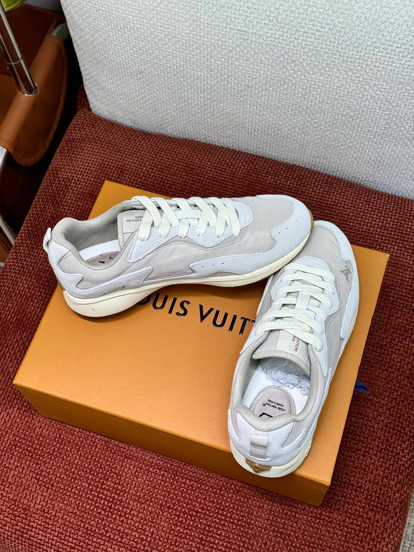 Кроссовки Мужские Louis Vuitton 19105789