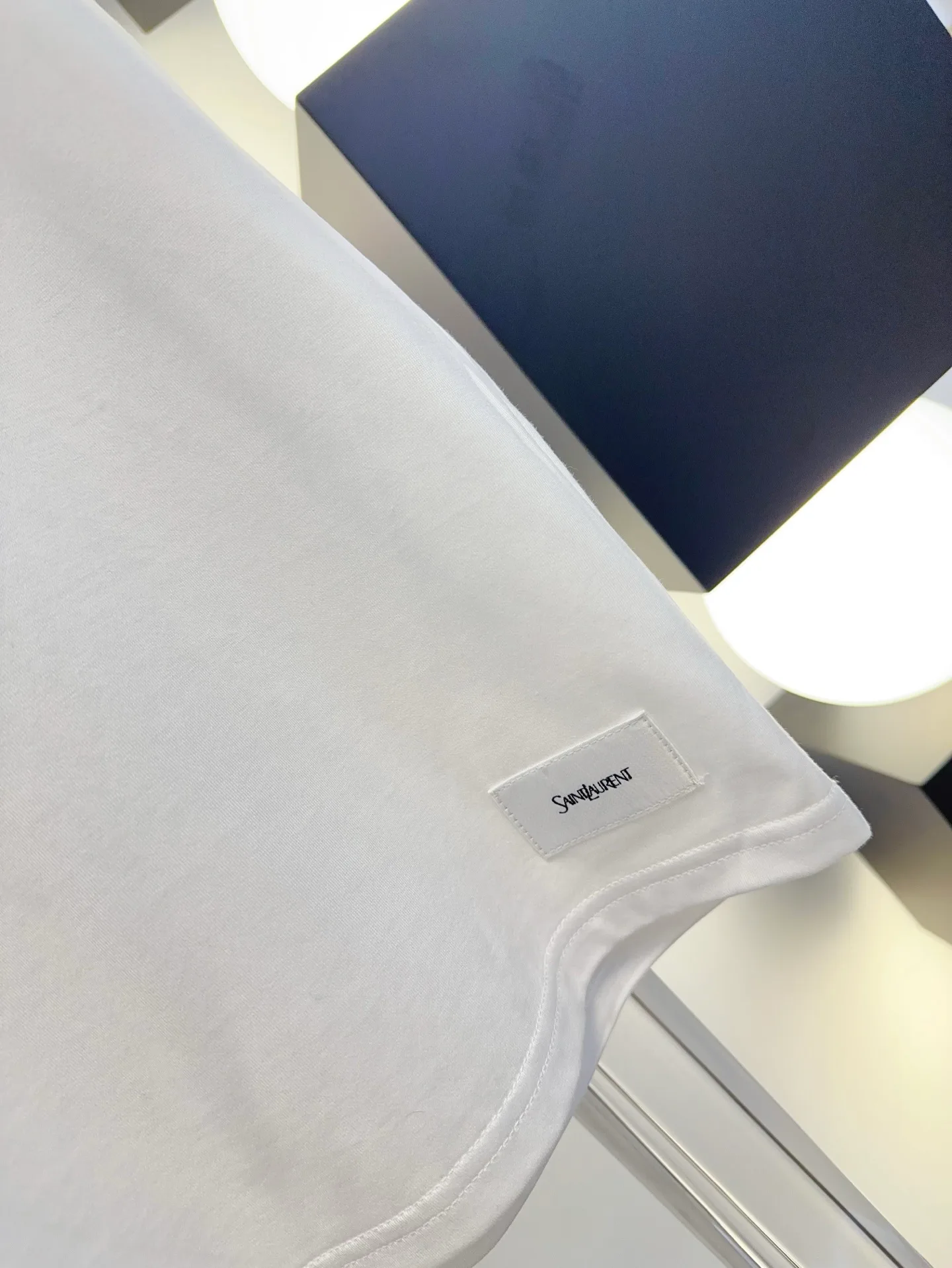 Футболки Женские Saint Laurent 11470296