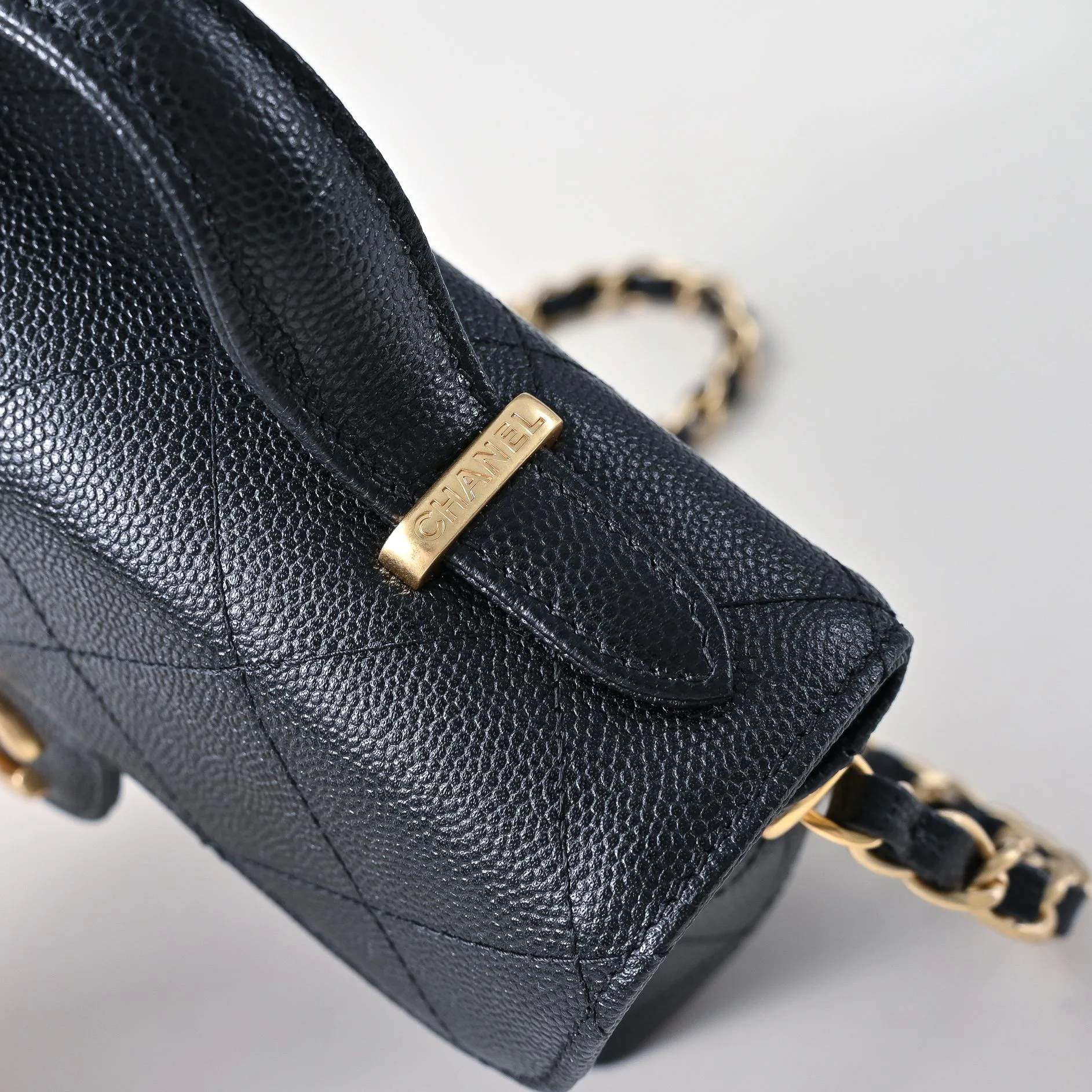 Сумки На Ремне Женские Chanel 390330