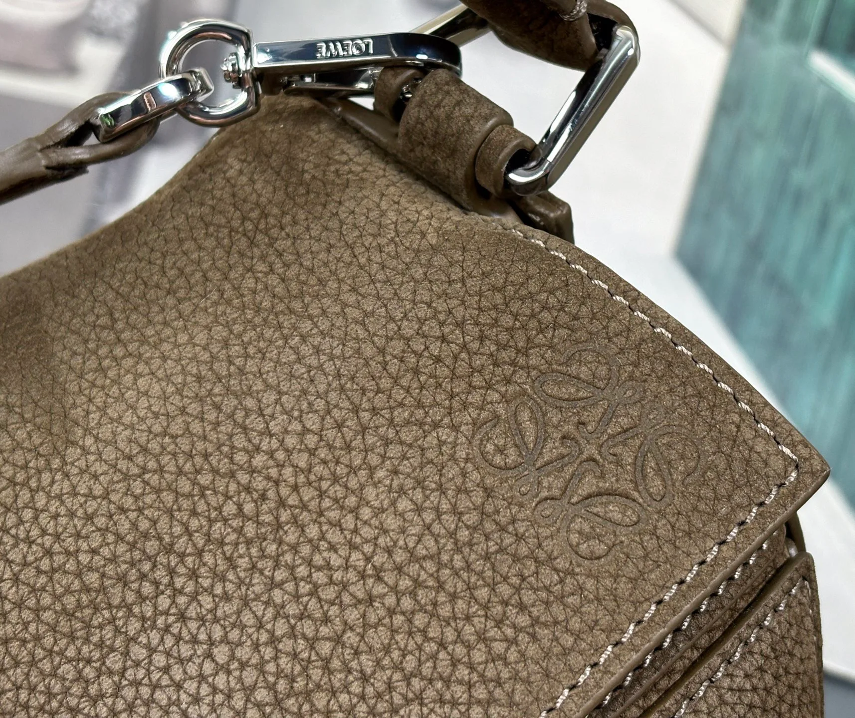 Классические Сумки Женские Loewe 1846036