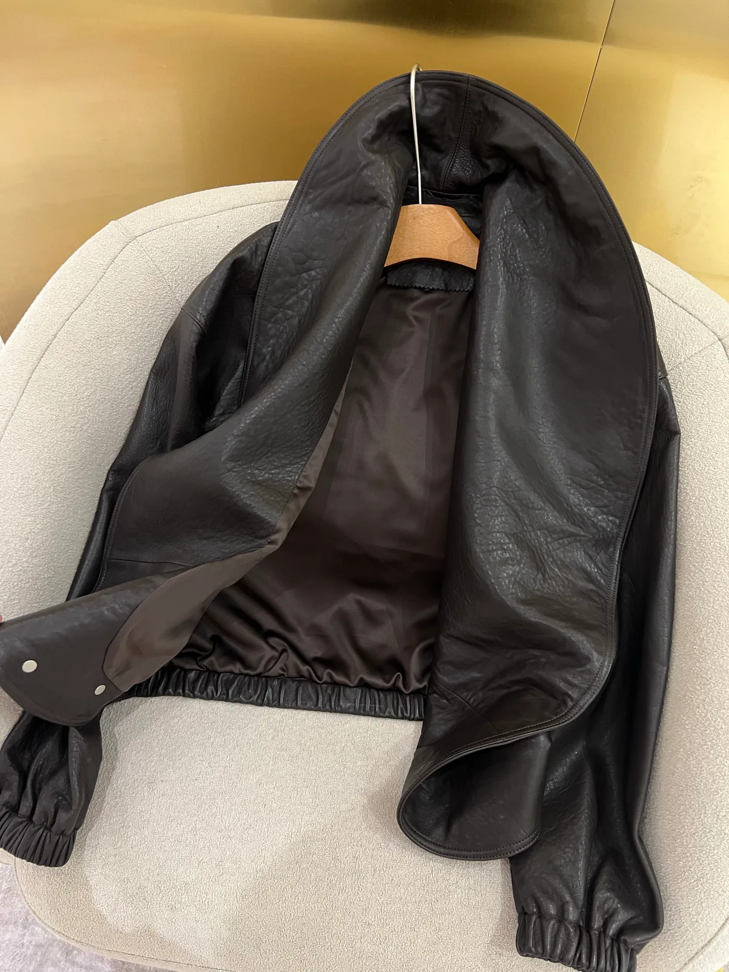 Кожаные Куртки И Дублёнки Женские Loro Piana 11544843