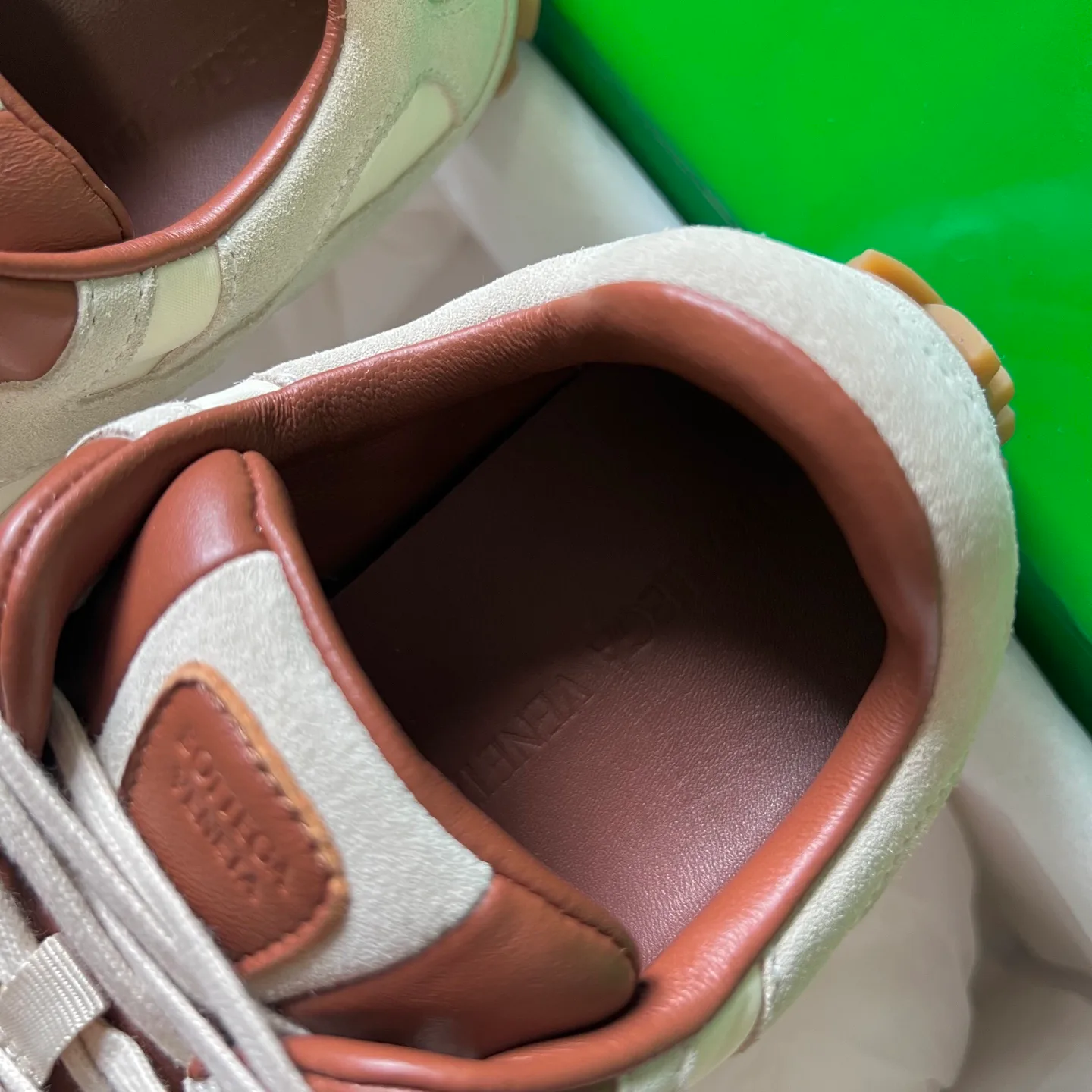 Кроссовки Женские Bottega Veneta 11565973