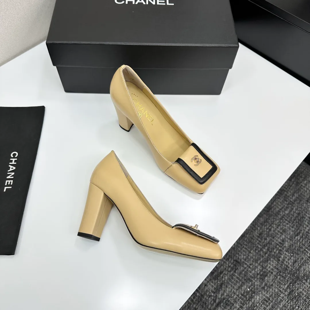 Туфли Женские Chanel 12208641
