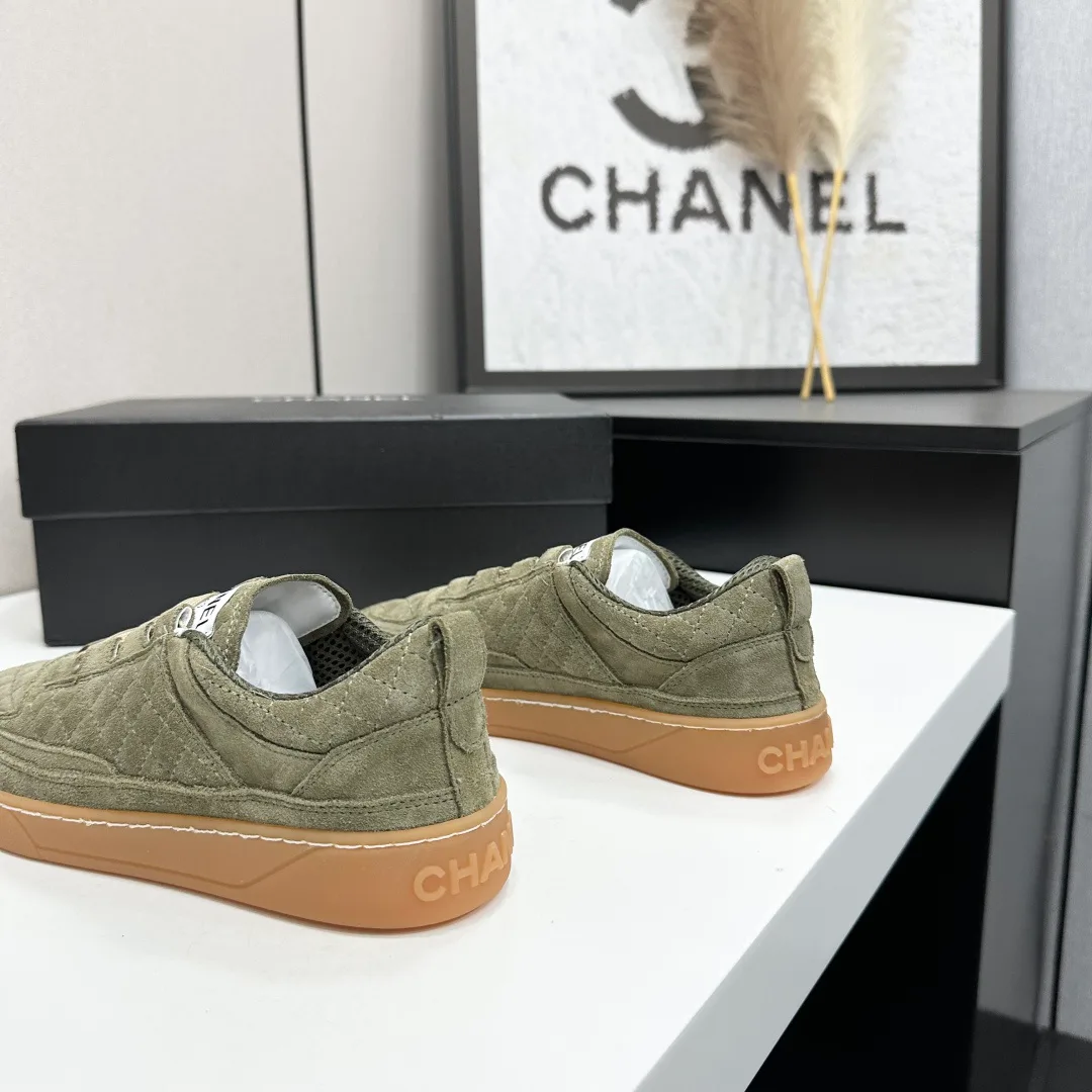 Кроссовки Женские Chanel 19289623