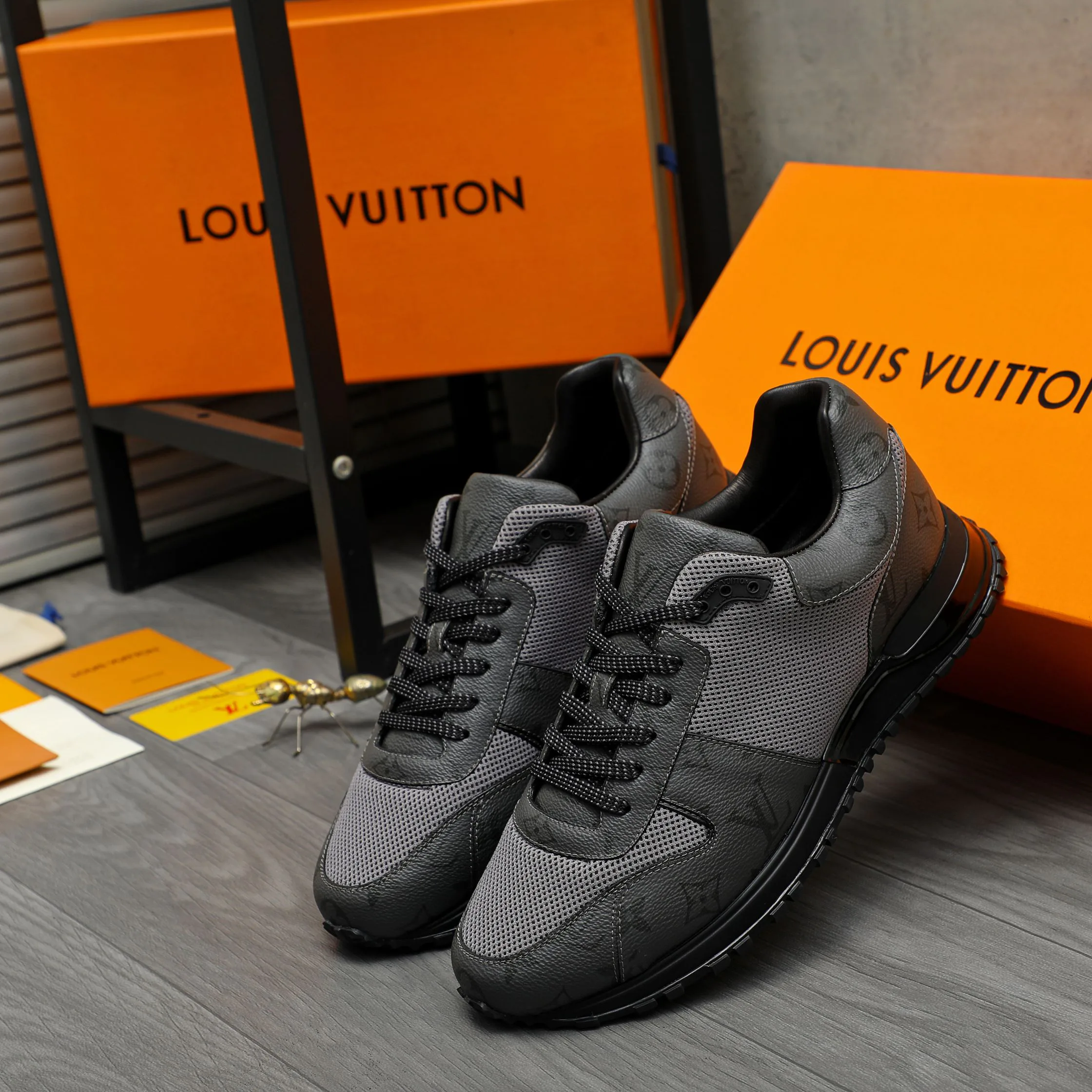 Кроссовки Мужские Louis Vuitton 288045