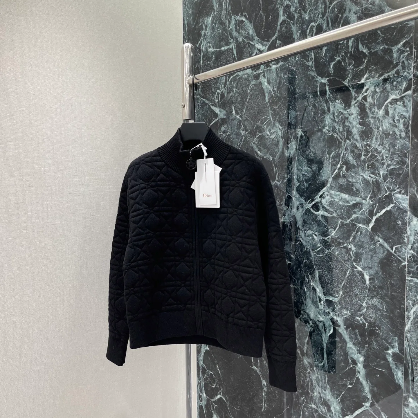 Куртки И Пуховики Женские Christian Dior 18030749