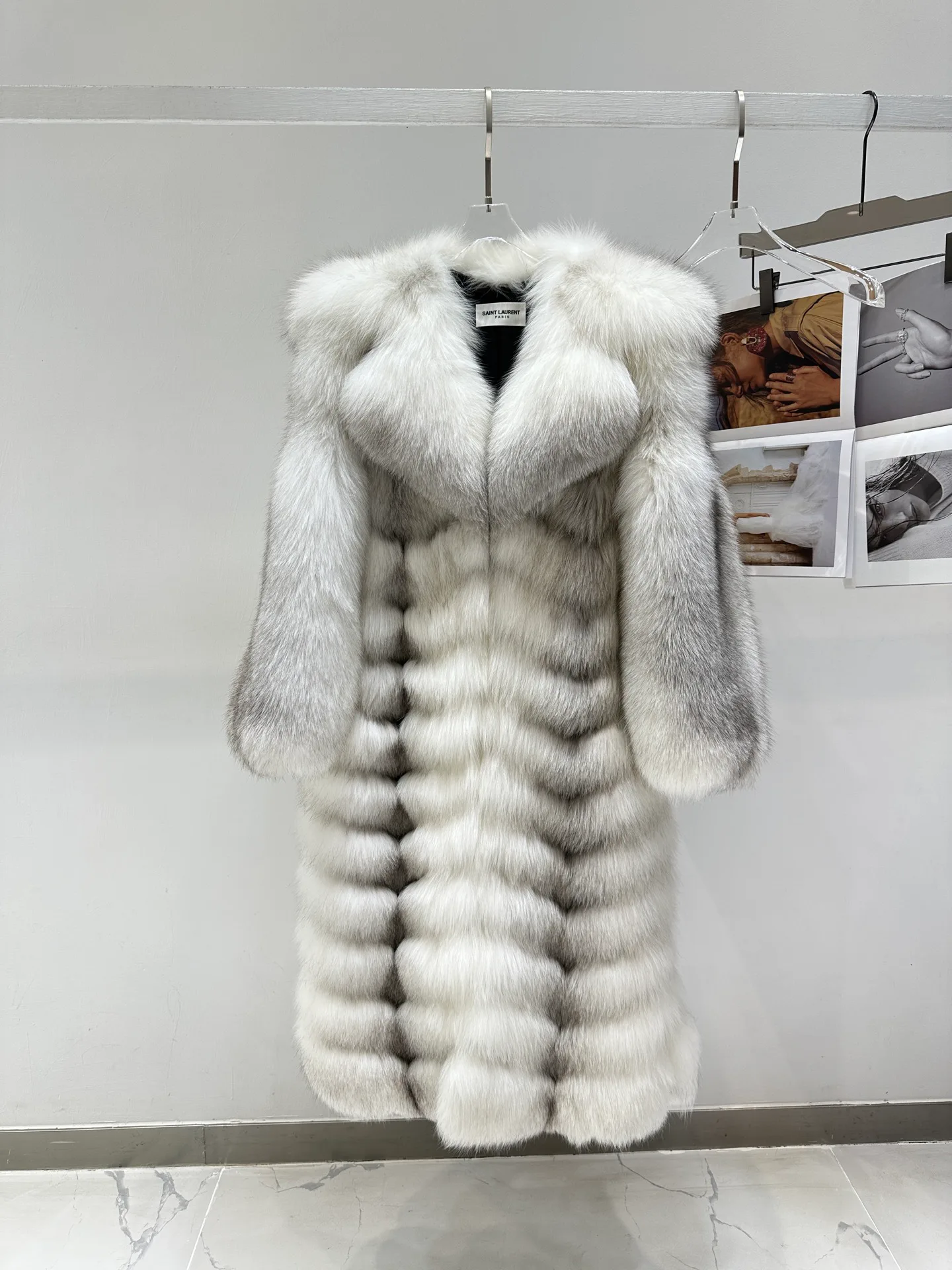 Шубы Женские Saint Laurent 18396078