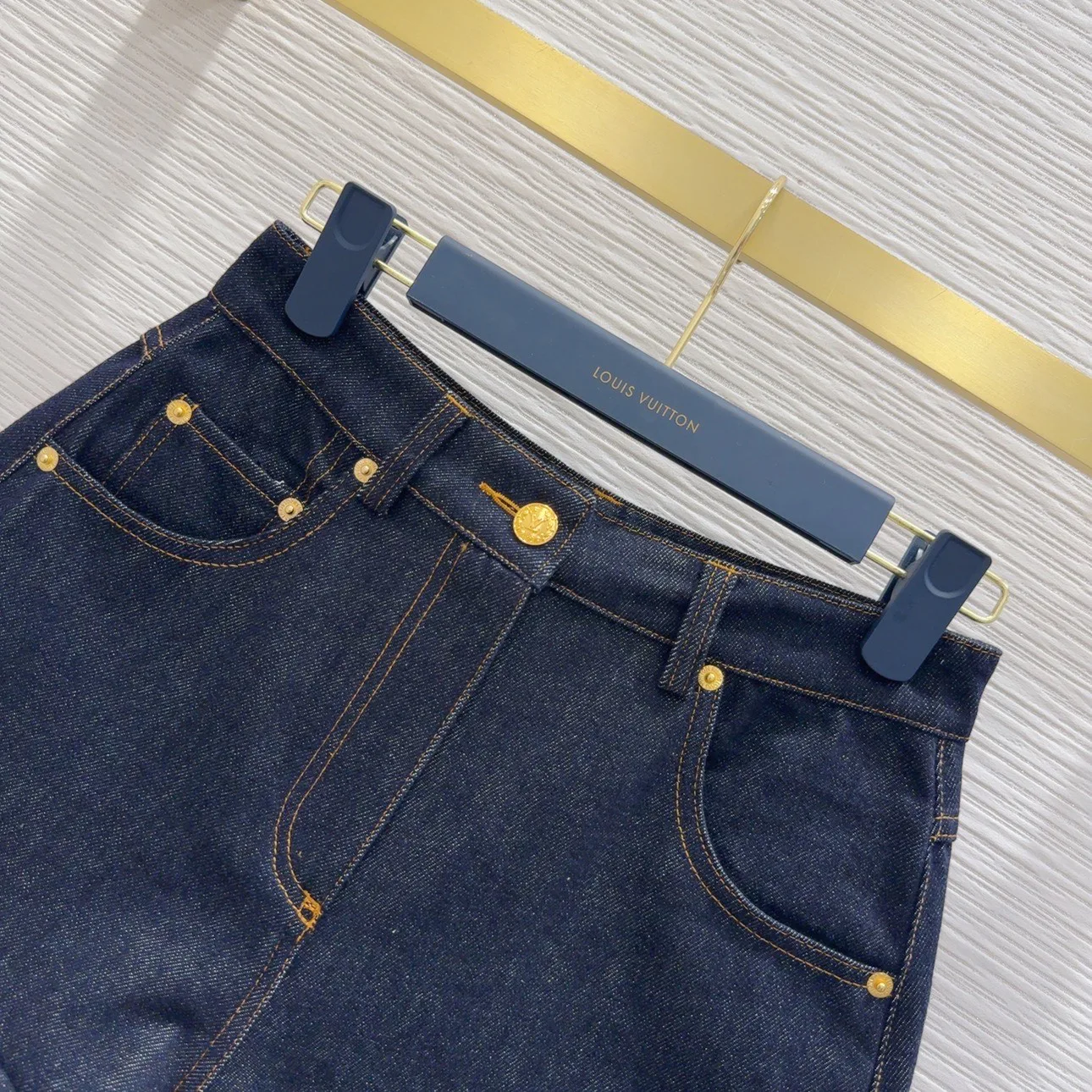 Шорты Женские Louis Vuitton 11443948