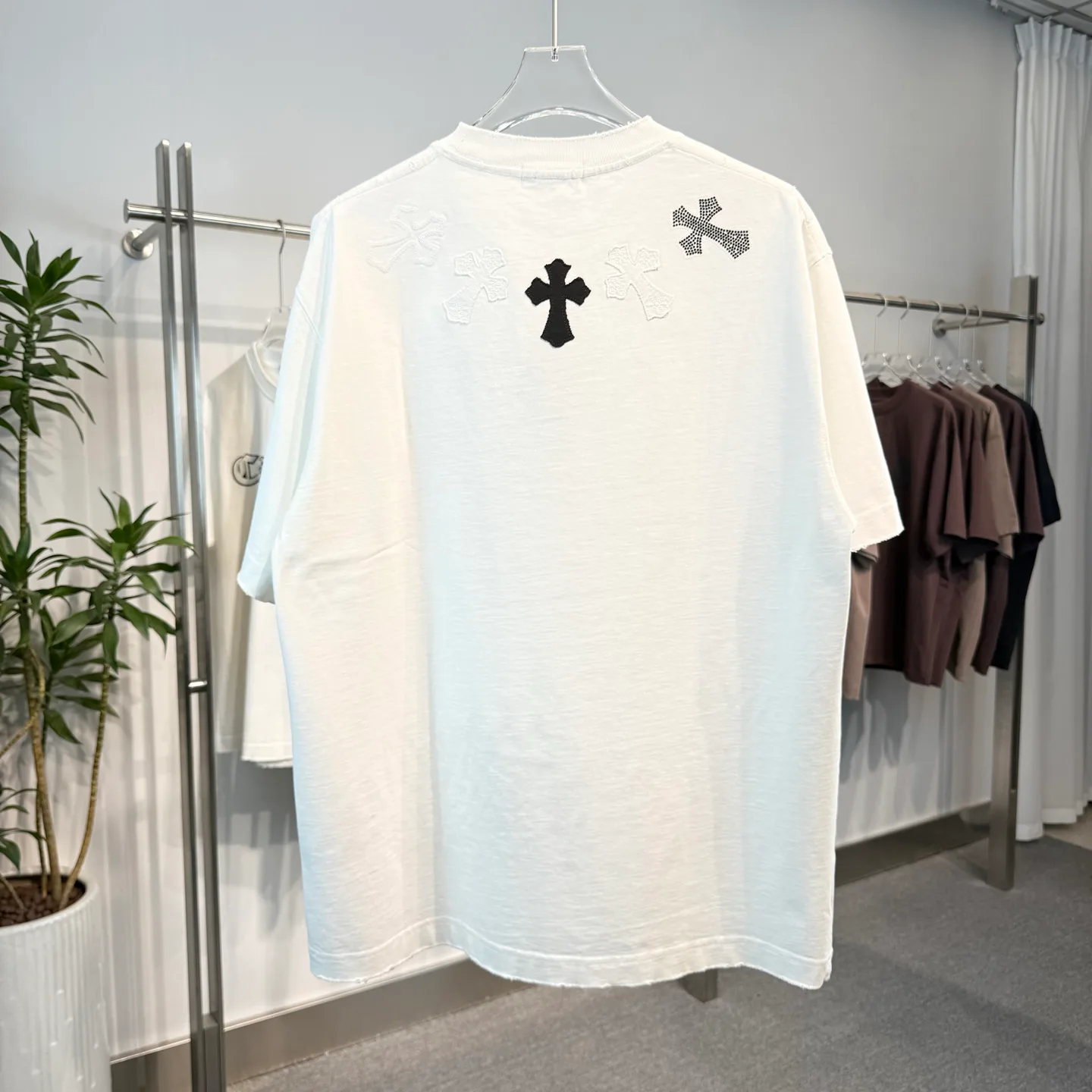 Футболки Женские Chrome Hearts 5059371