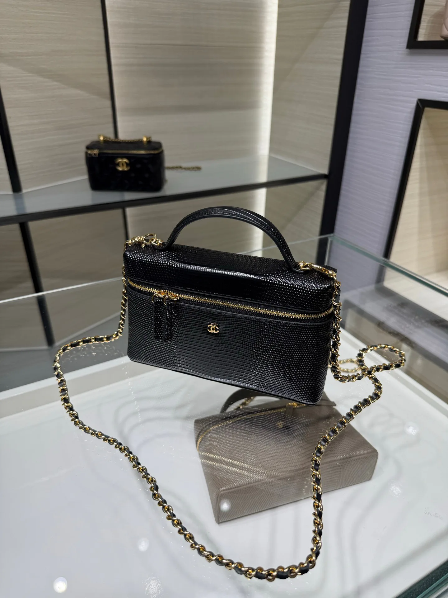 Классические Сумки Женские Chanel 17827282