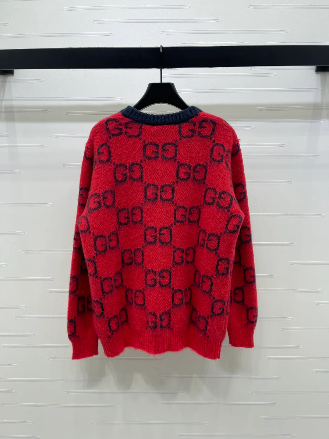 Джемперы И Свитеры Женские Gucci 687998