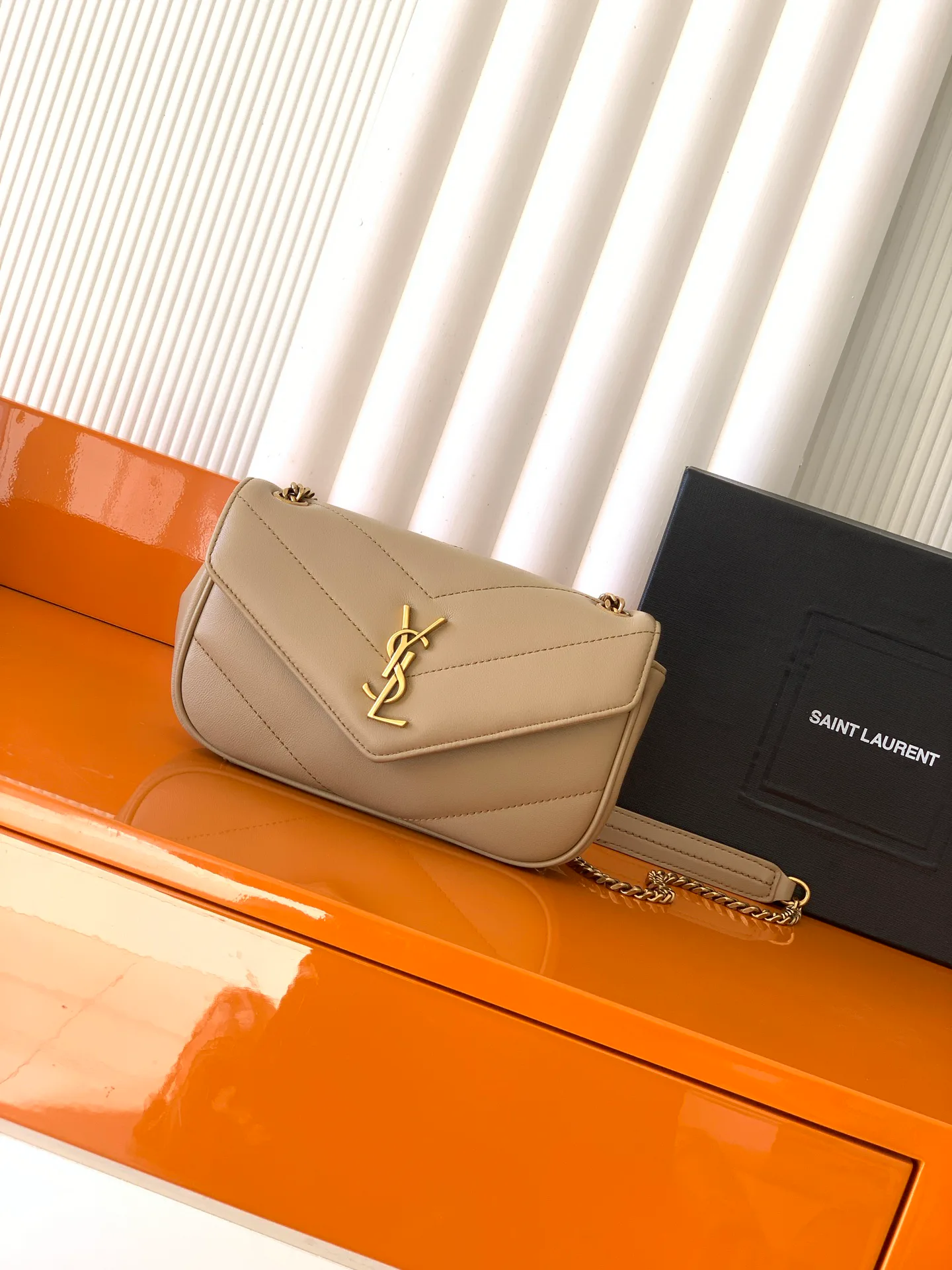 Классические Сумки Женские Saint Laurent 11309768