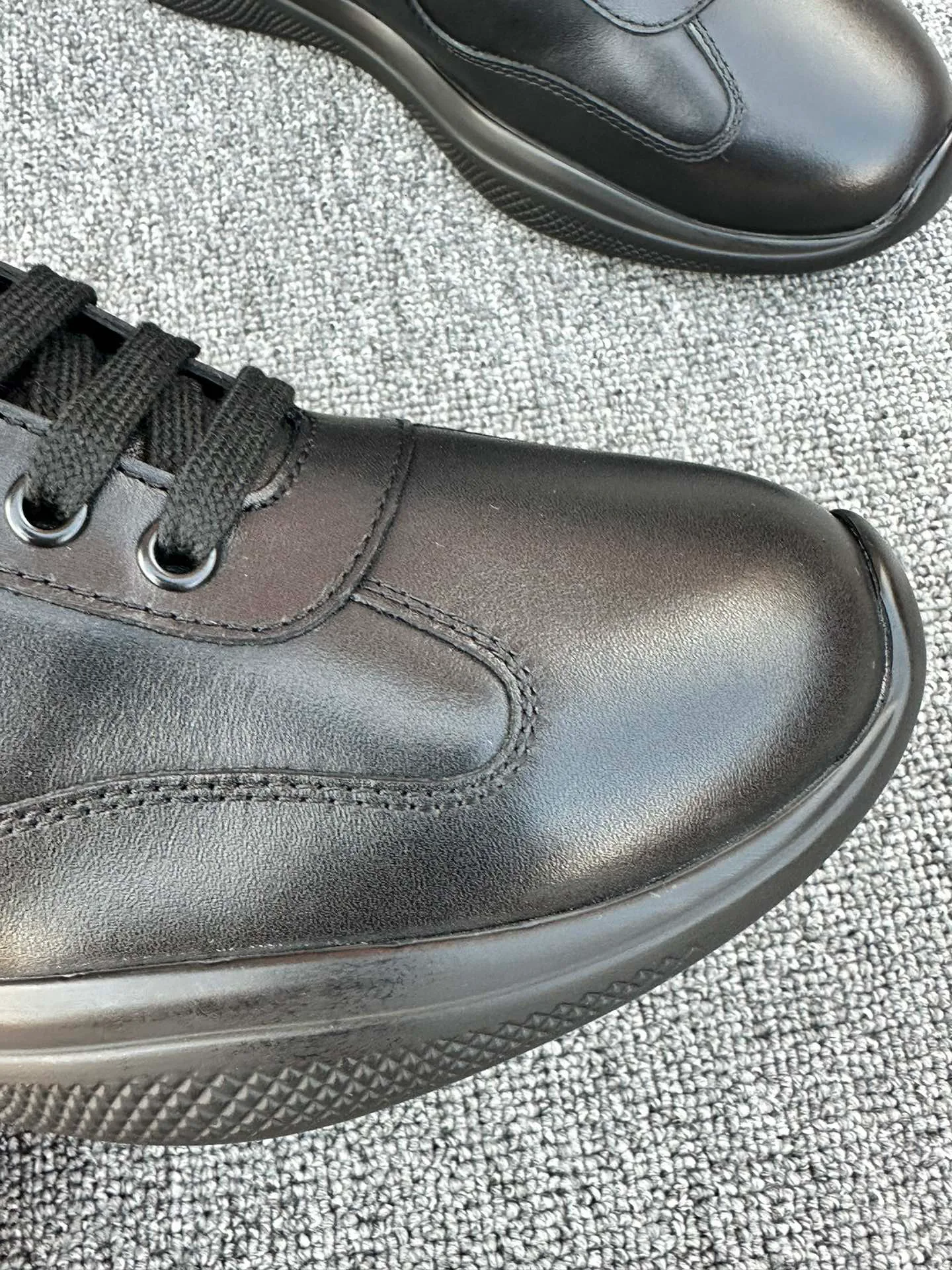 Кроссовки Мужские Prada 17219252