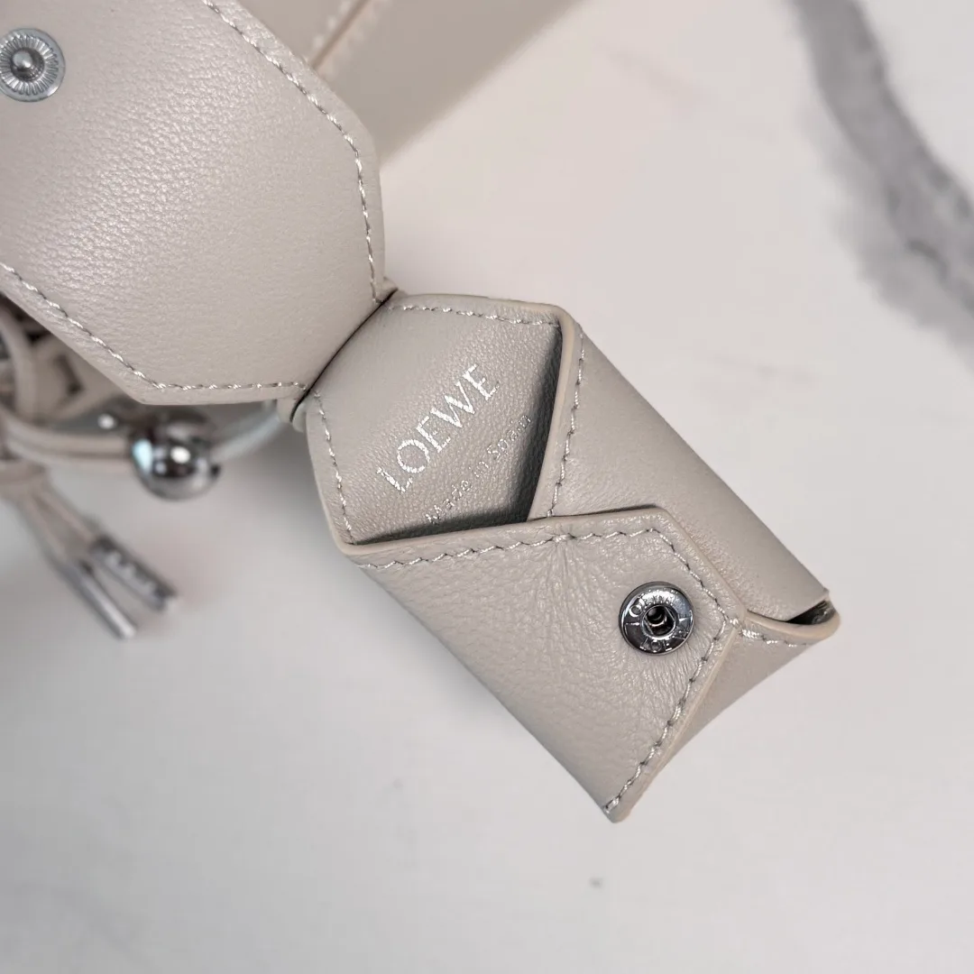 Классические Сумки Женские Loewe 11939083