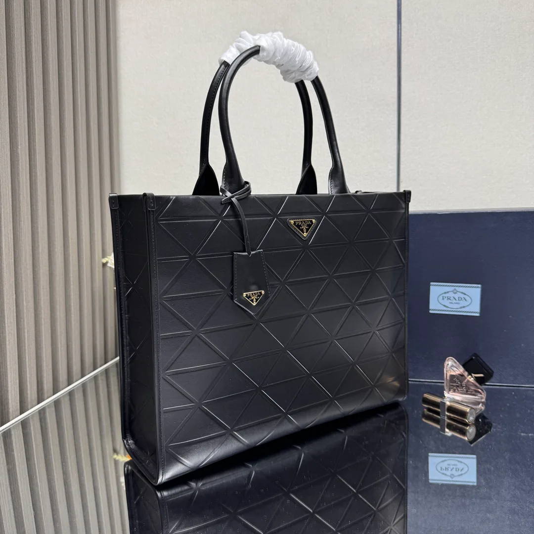 Классические Сумки Женские Prada 118539