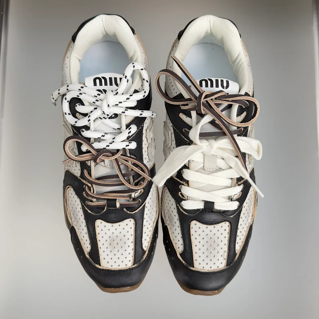Кроссовки Женские Miu Miu 19184326
