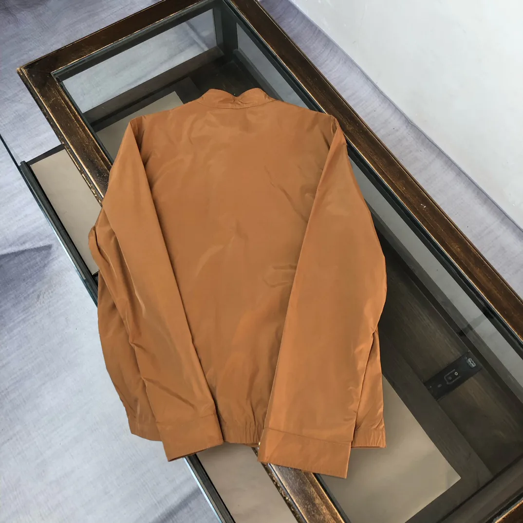 Куртки И Пуховики Мужские Prada 9620323