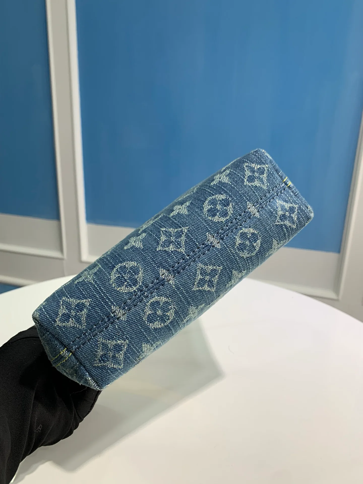 Сумки На Ремне Женские Louis Vuitton 108913