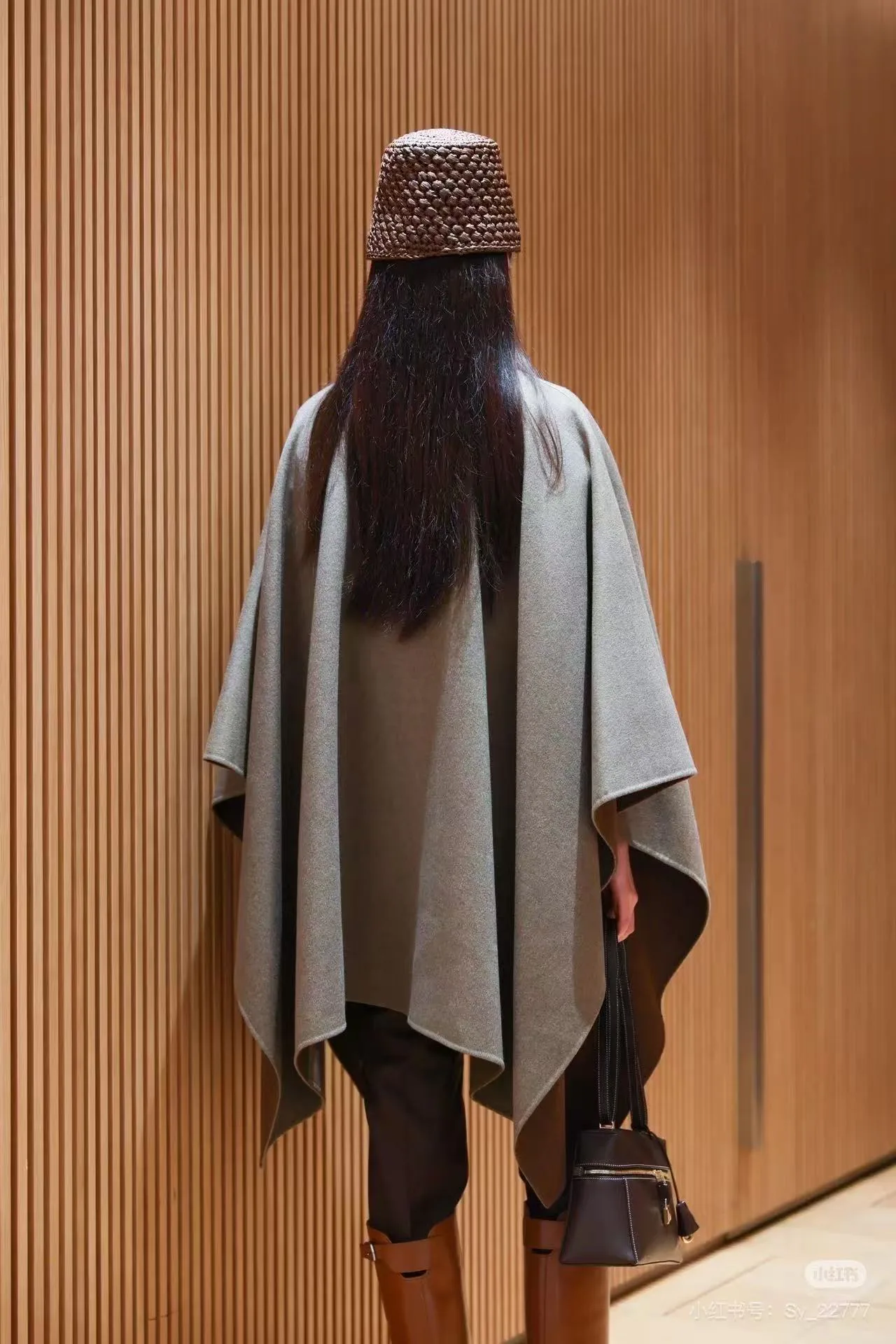 Пальто Женские Loro Piana 19145768