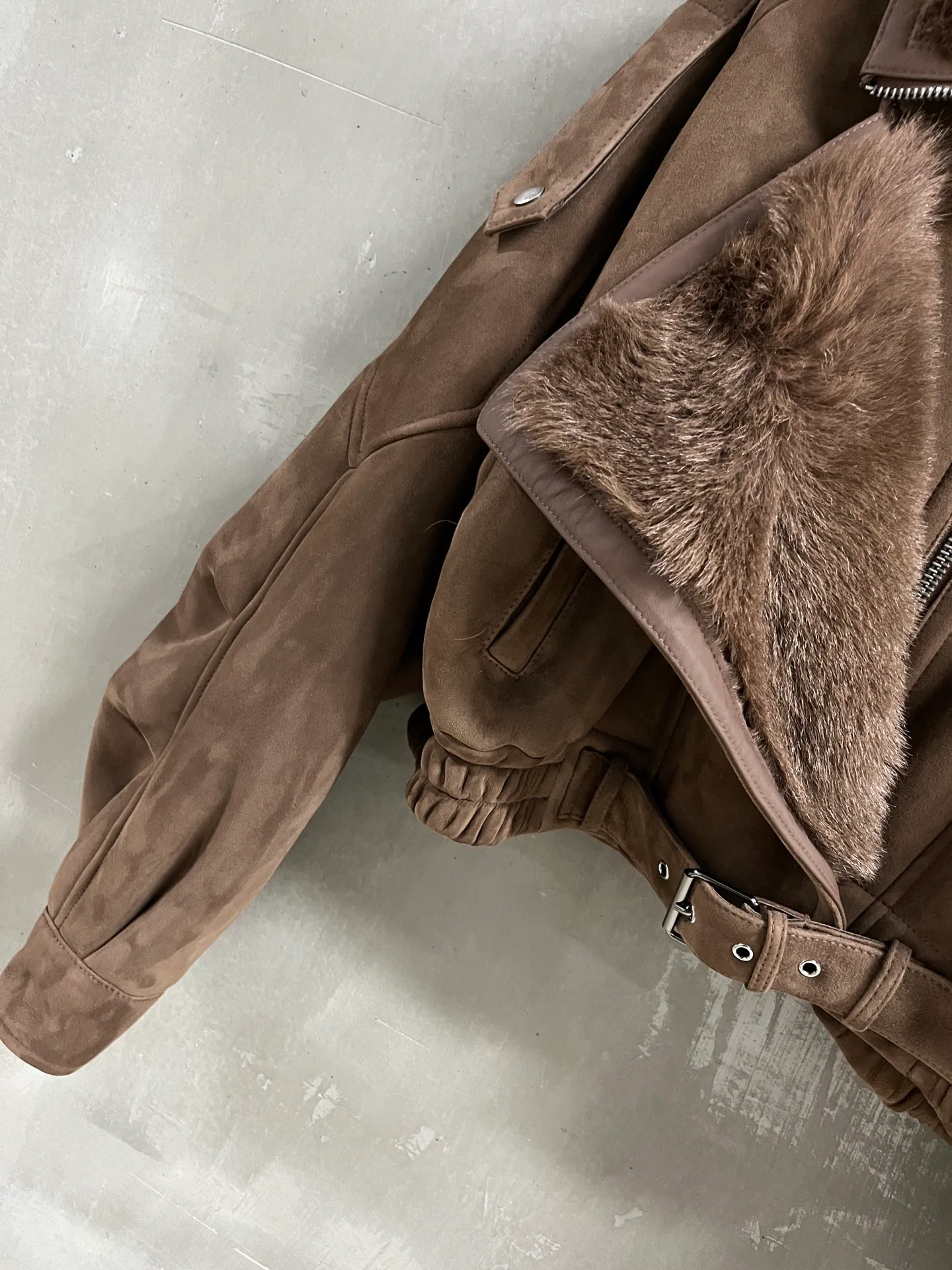 Кожаные Куртки И Дублёнки Женские Saint Laurent 18630176