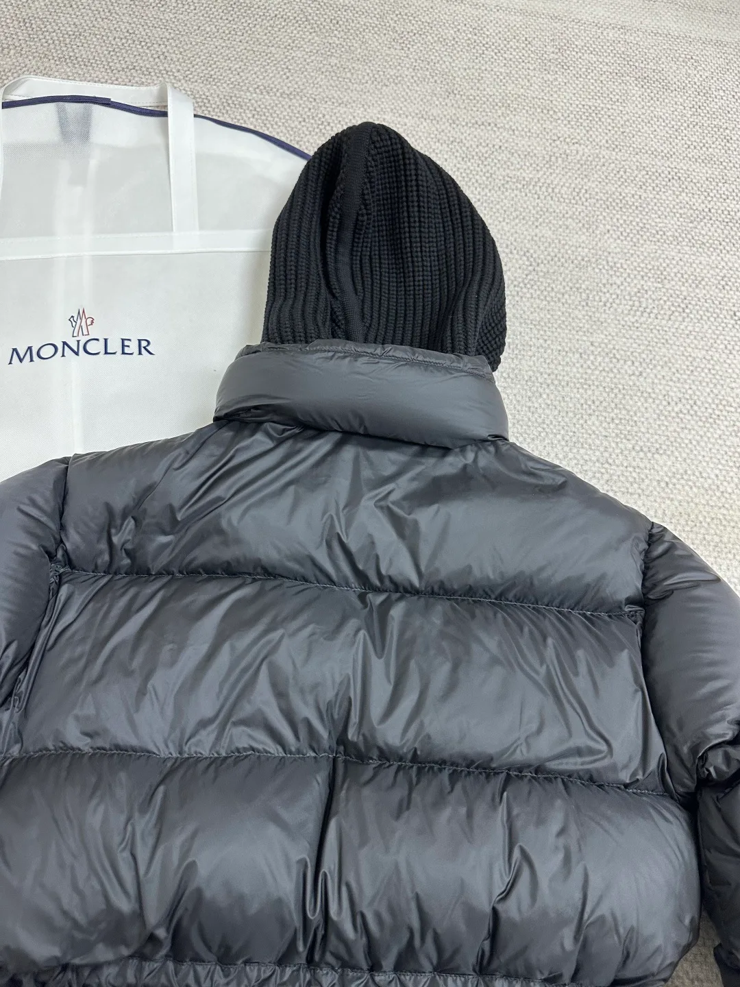 Куртки И Пуховики Женские Moncler 19654422