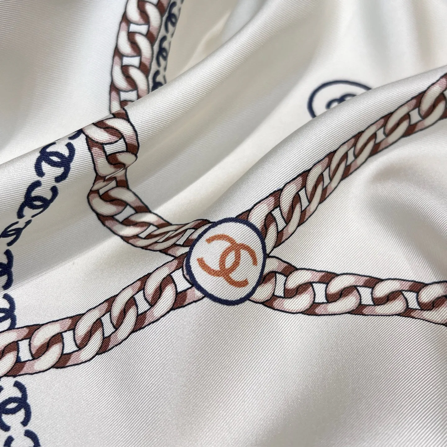 Платки Chanel 12959744