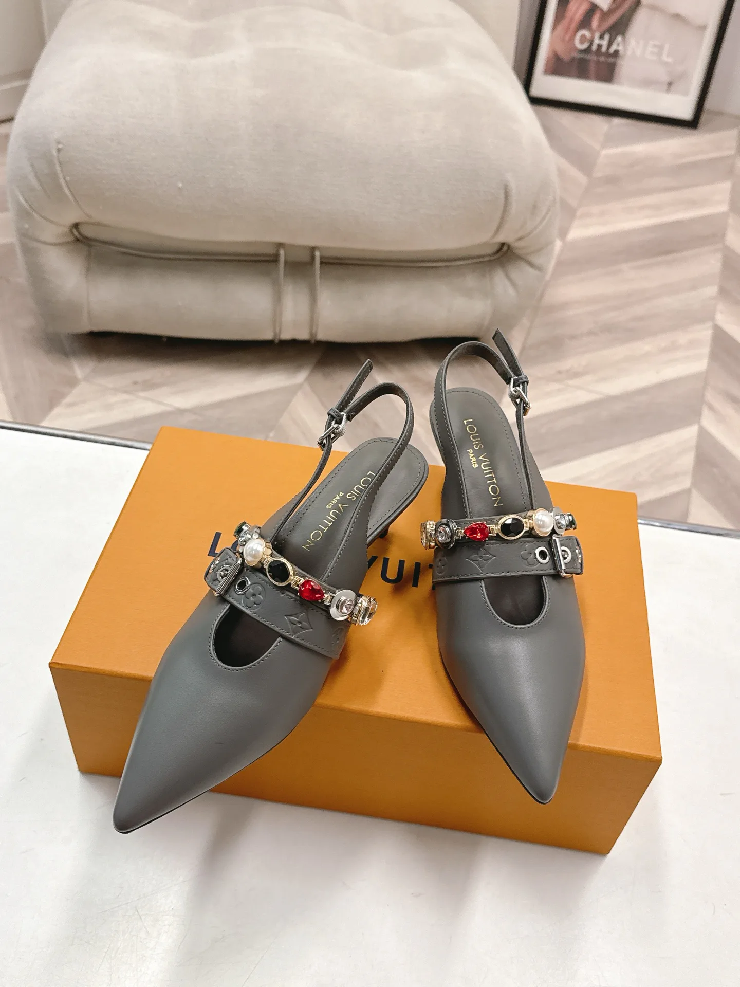 Туфли Женские Louis Vuitton 11190712