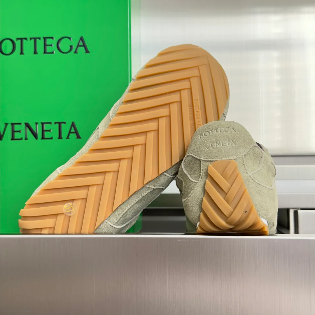 Кроссовки Женские Bottega Veneta 17771975