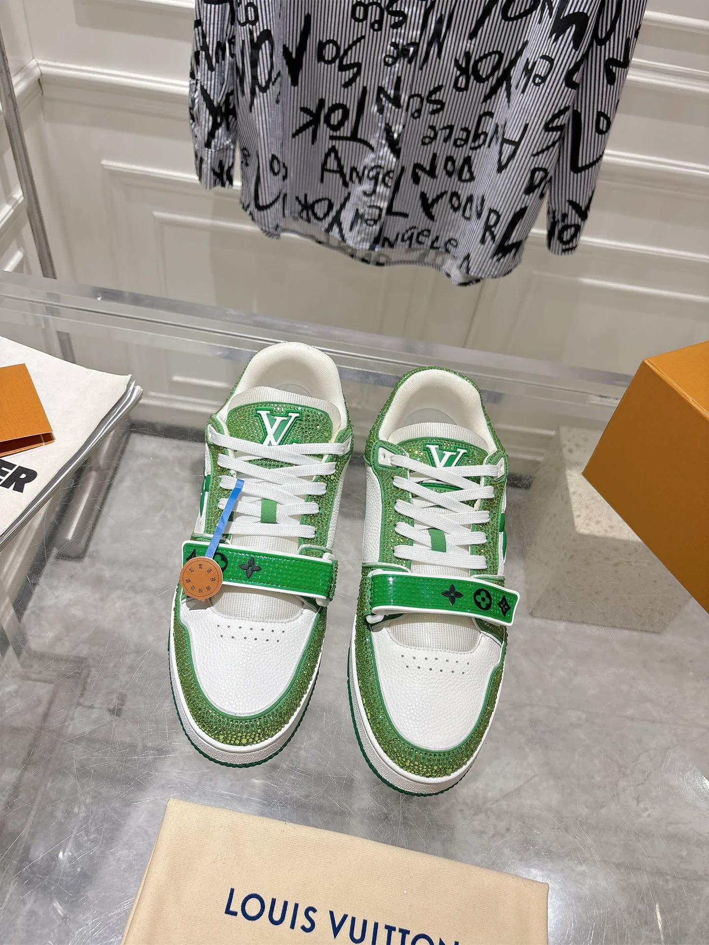 Кроссовки Женские Louis Vuitton 22069