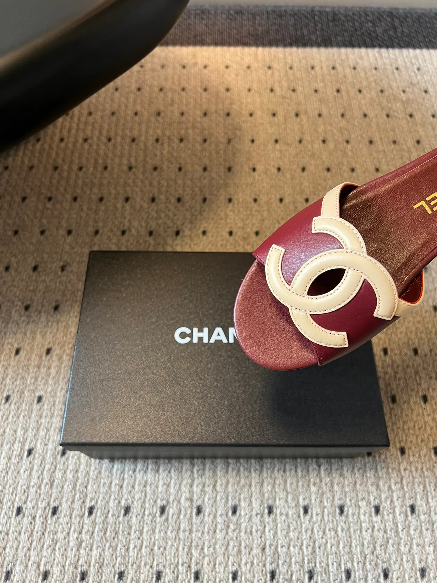 Шлепанцы Женские Chanel 11641744