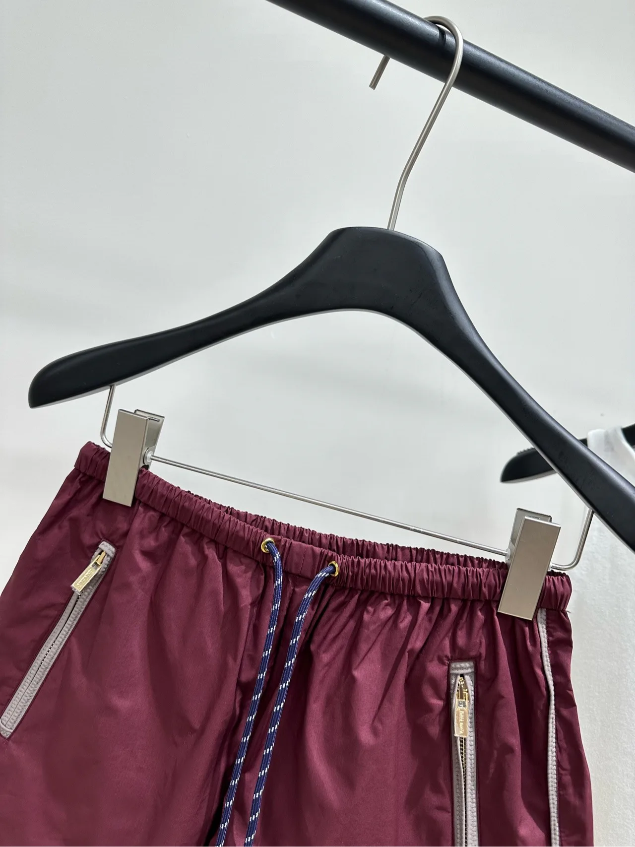 Шорты Мужские Miu Miu 9822851