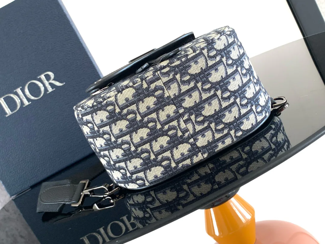 Сумки На Ремне Женские Christian Dior 11524938