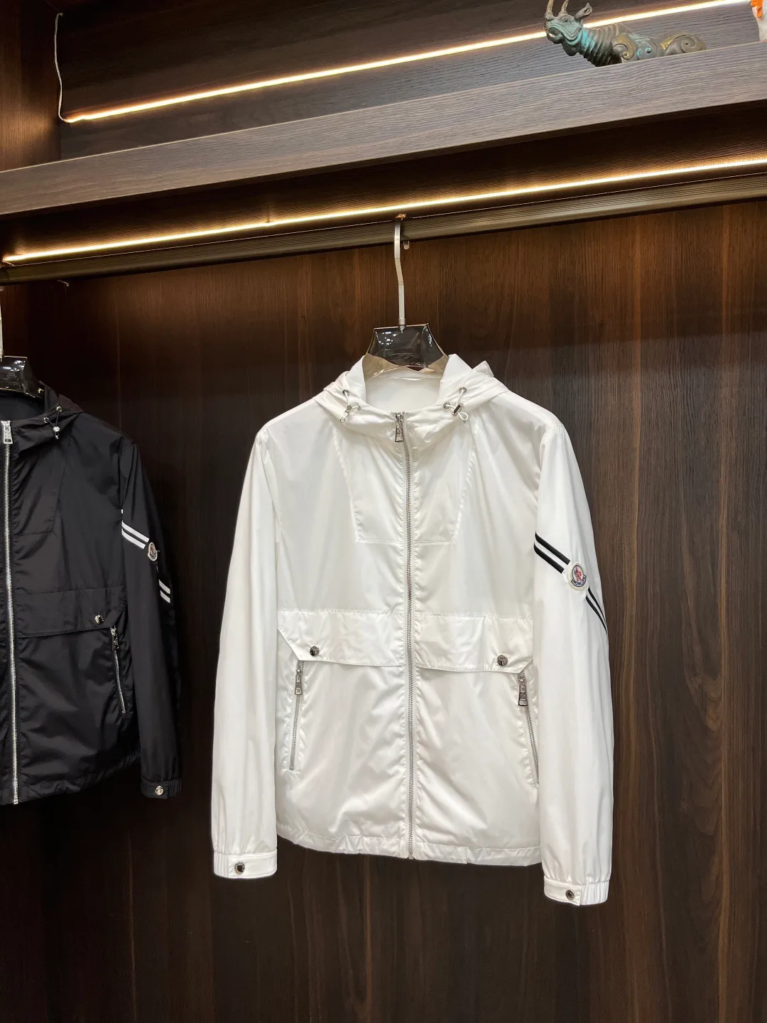 Куртки И Пуховики Мужские Moncler 32676