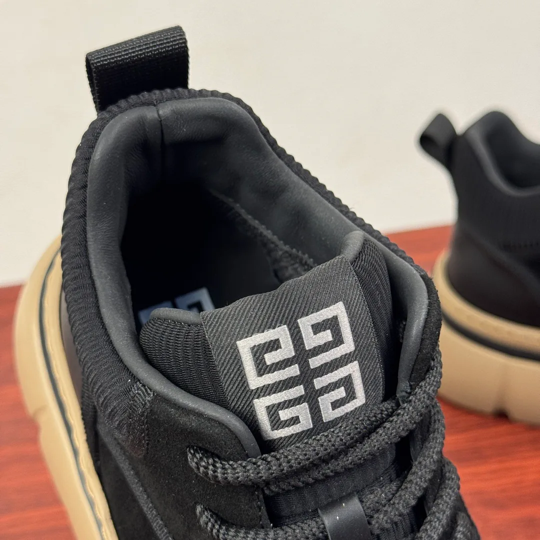 Кроссовки Мужские Givenchy 4898666