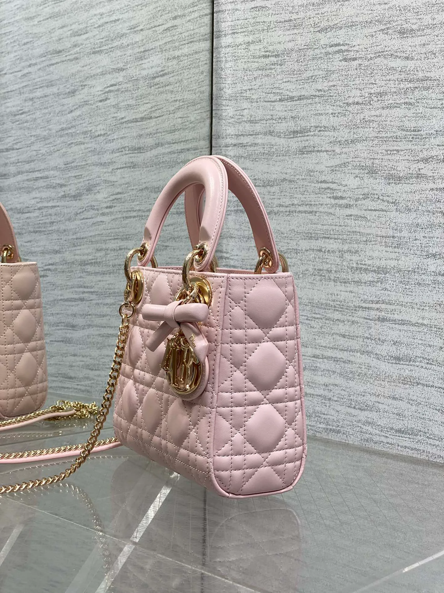Классические Сумки Женские Christian Dior 17858145