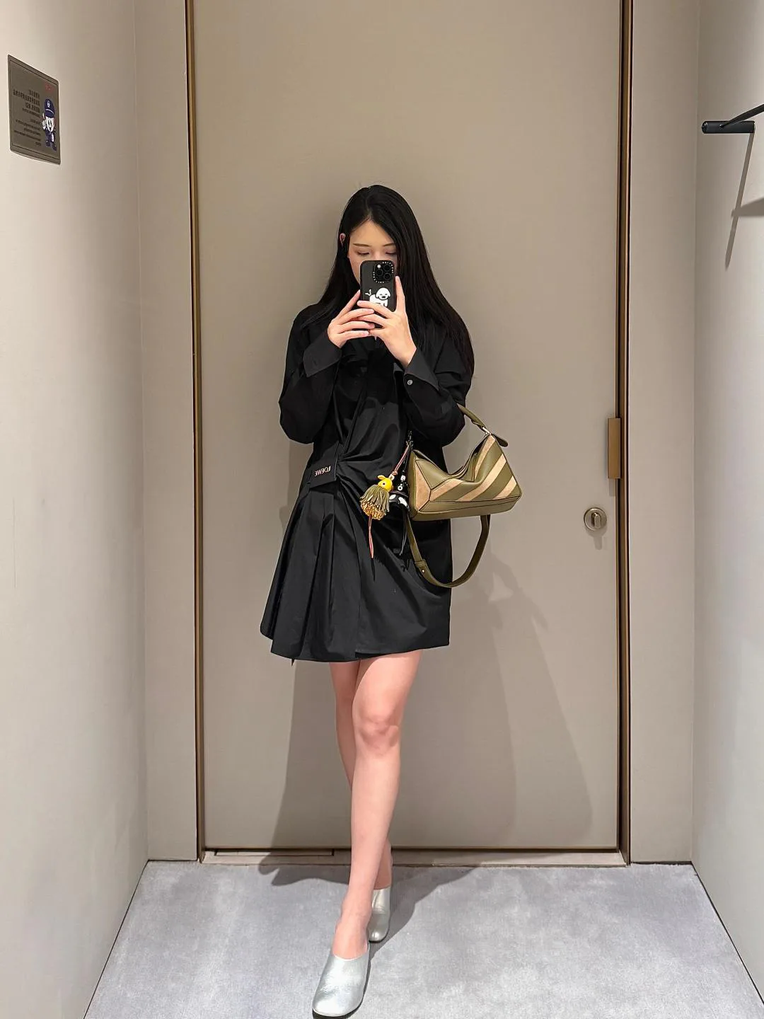 Классические Сумки Женские Loewe 11210986