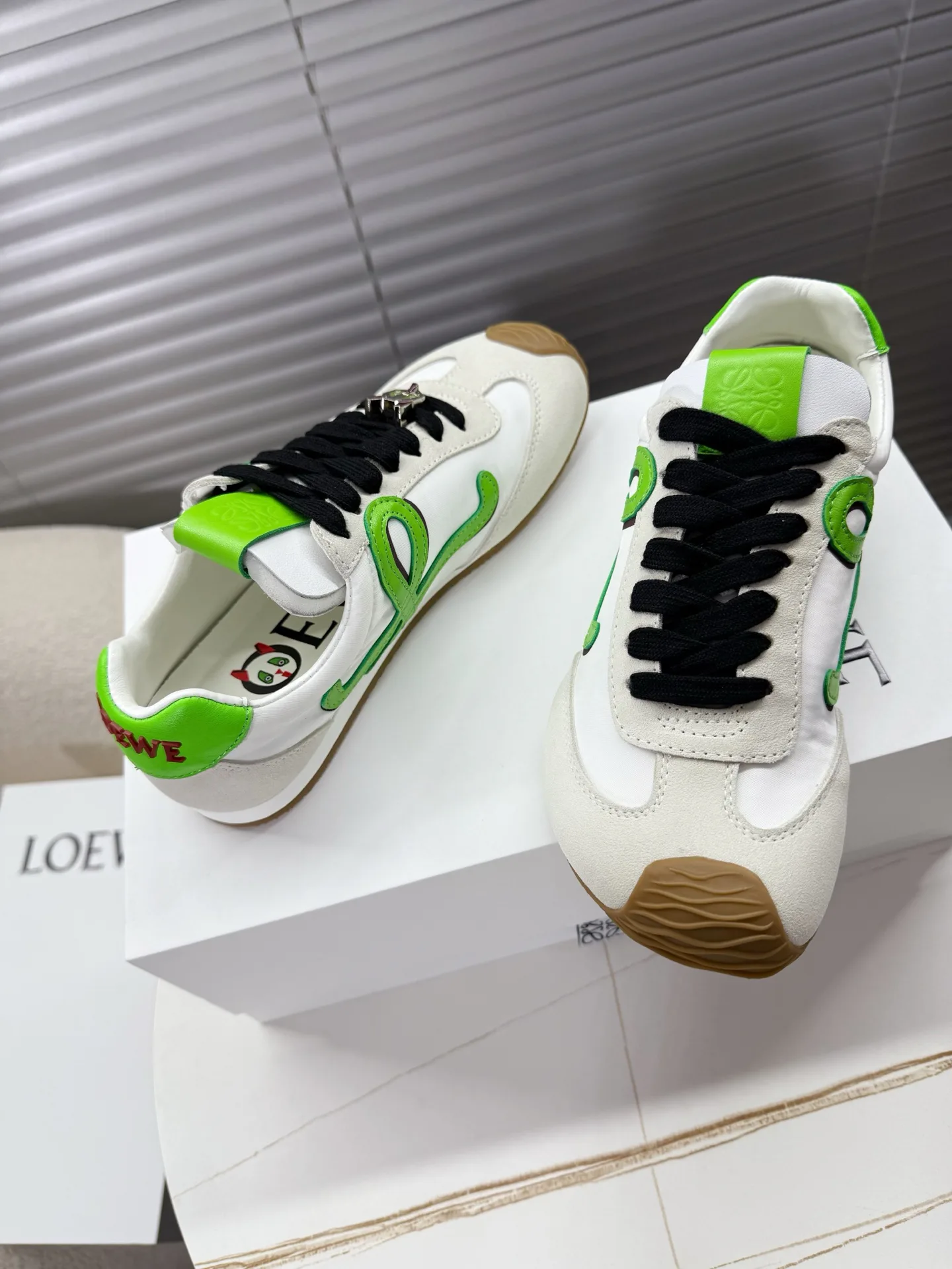 Кроссовки Женские Loewe 4019909