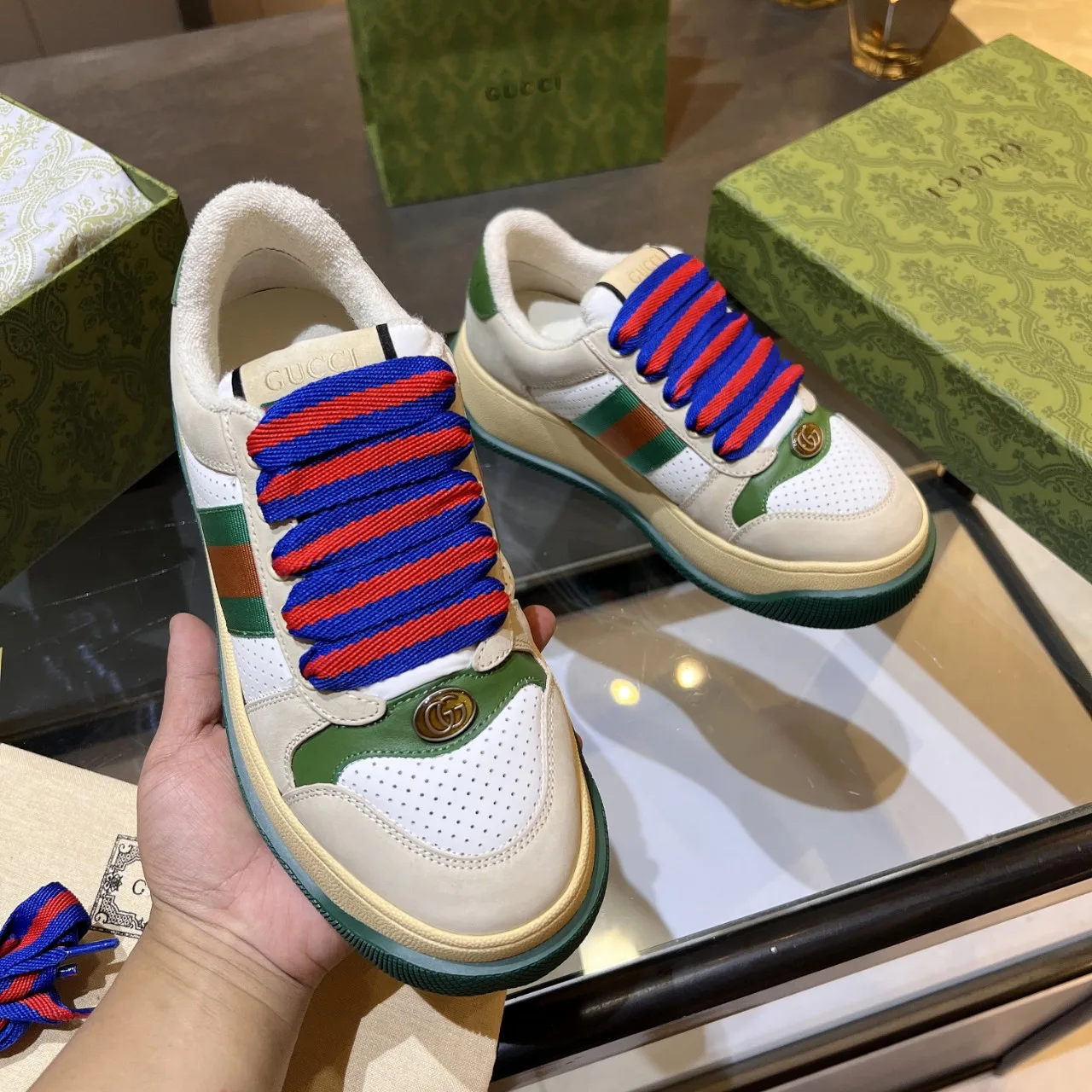 Кроссовки Женские Gucci 17955444