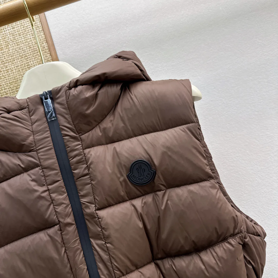 Жилеты Женские Moncler 18108606