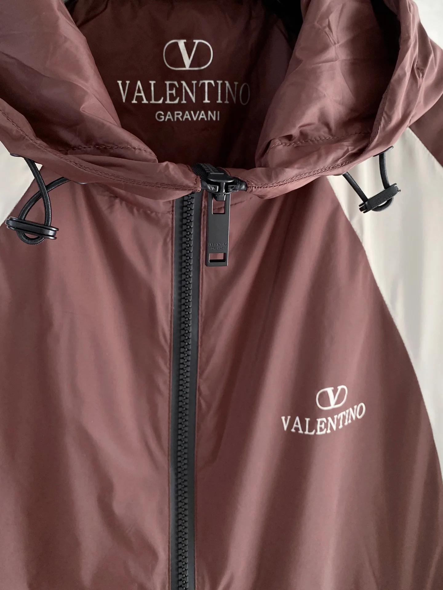 Куртки И Пуховики Мужские Valentino 11584552