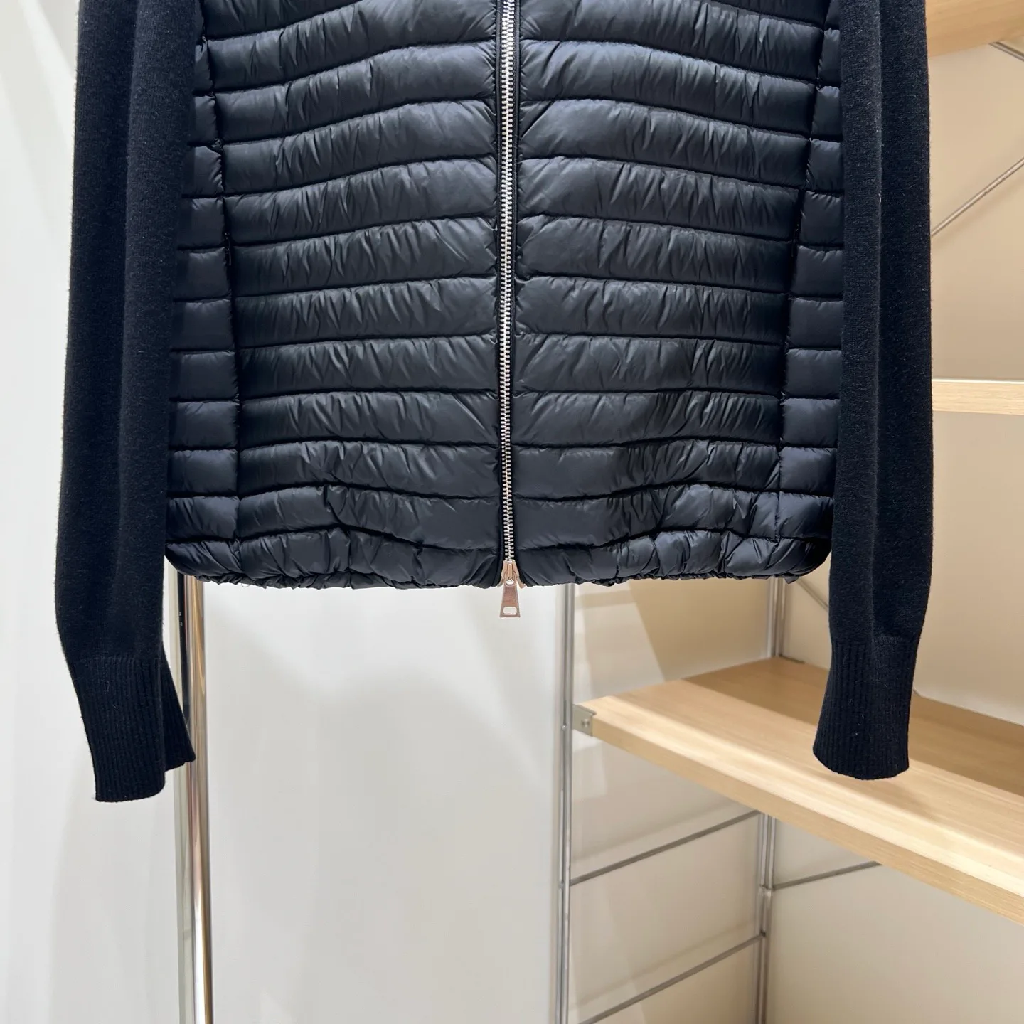 Куртки И Пуховики Женские Moncler 18043620