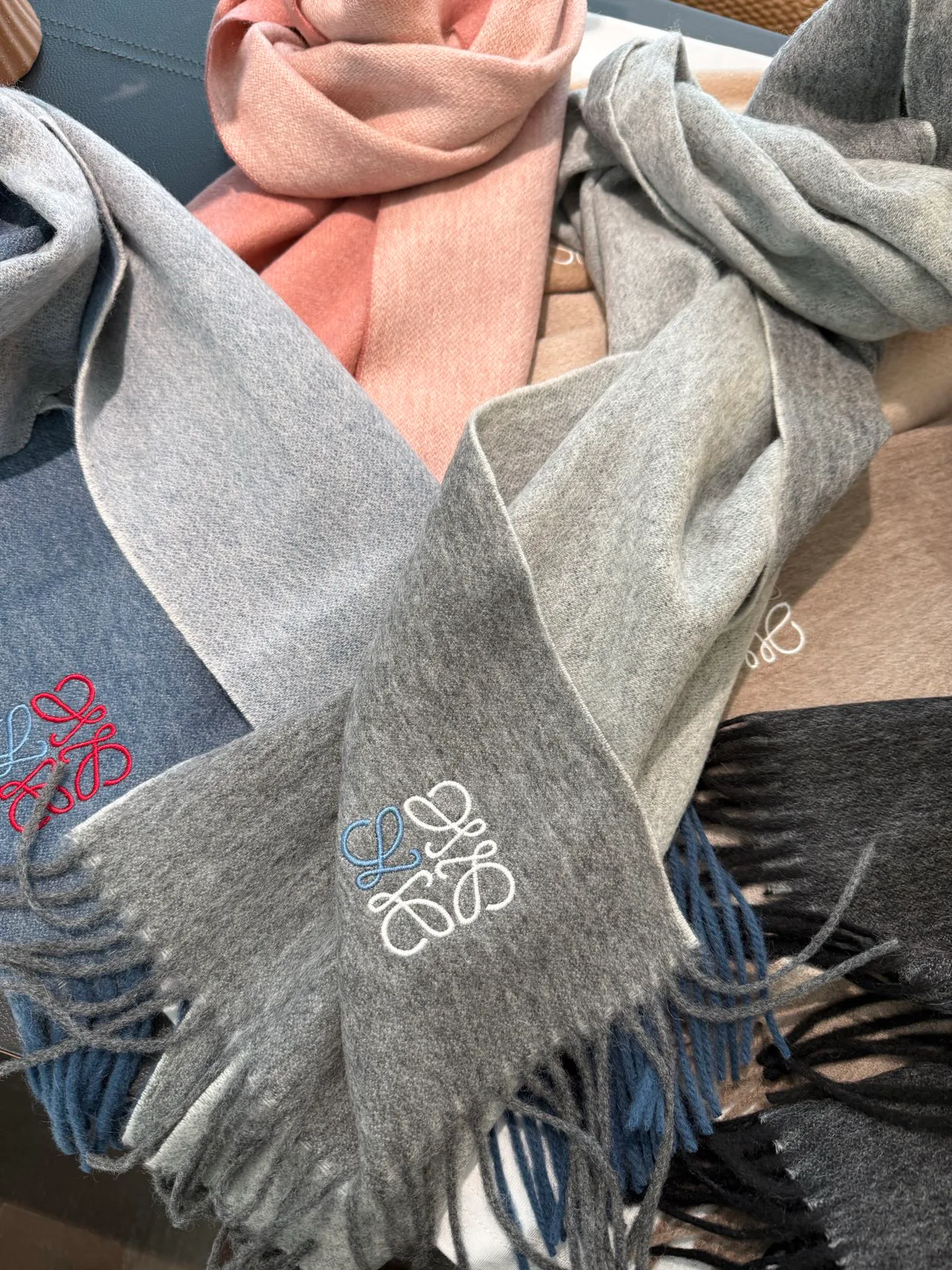 Шарфы Loewe 1303603