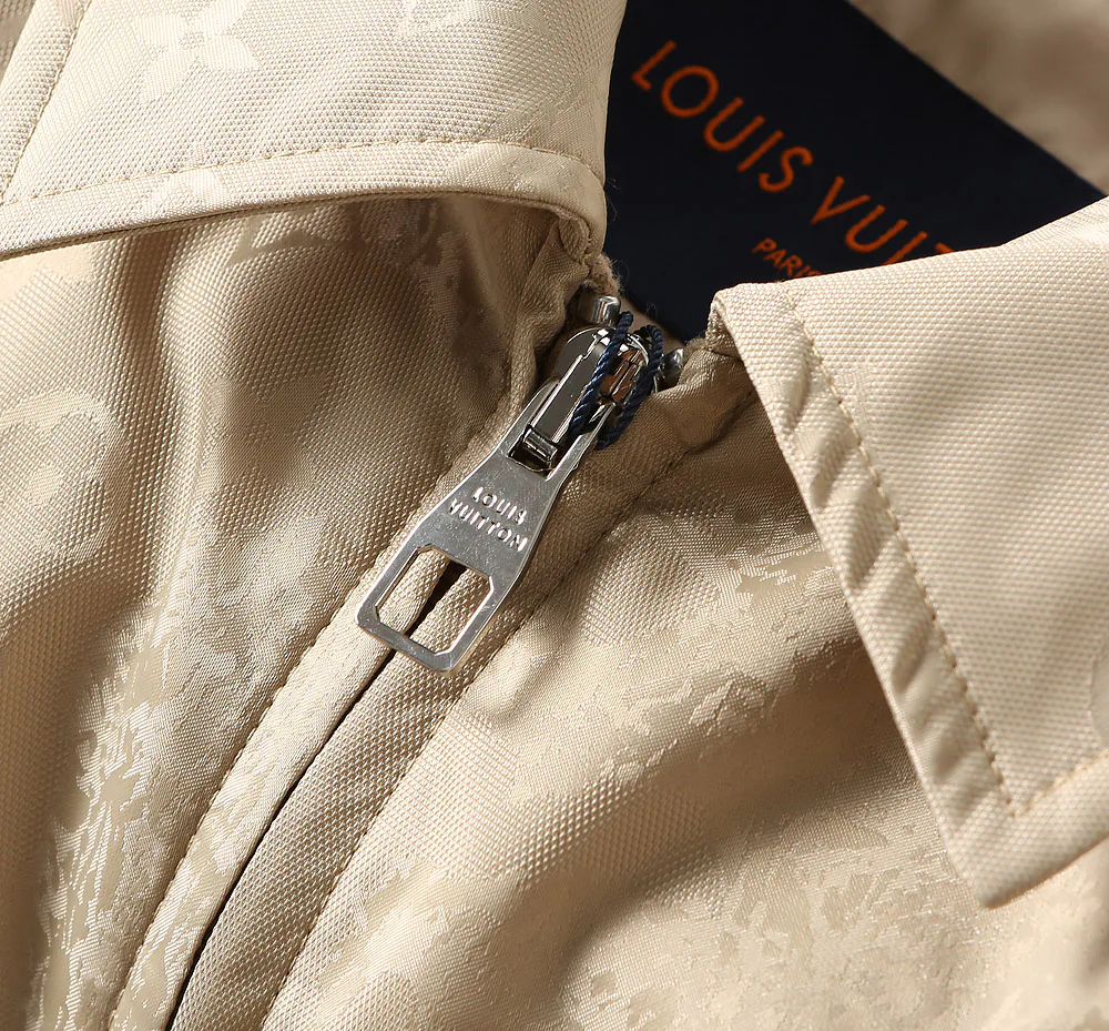 Куртки И Пуховики Мужские Louis Vuitton 3800646
